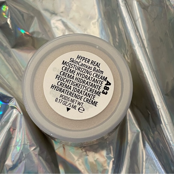 NWT Mac Bundle (Mascara, Cosmetic Bag, Moisturizing Cream, Kiss Ink) - Picture 7 of 12